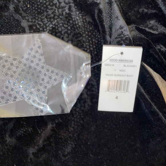 NWT Good American Snake Burnout Velvet Bodysuit size - 4 equivalent to XL - Picture 4 of 8